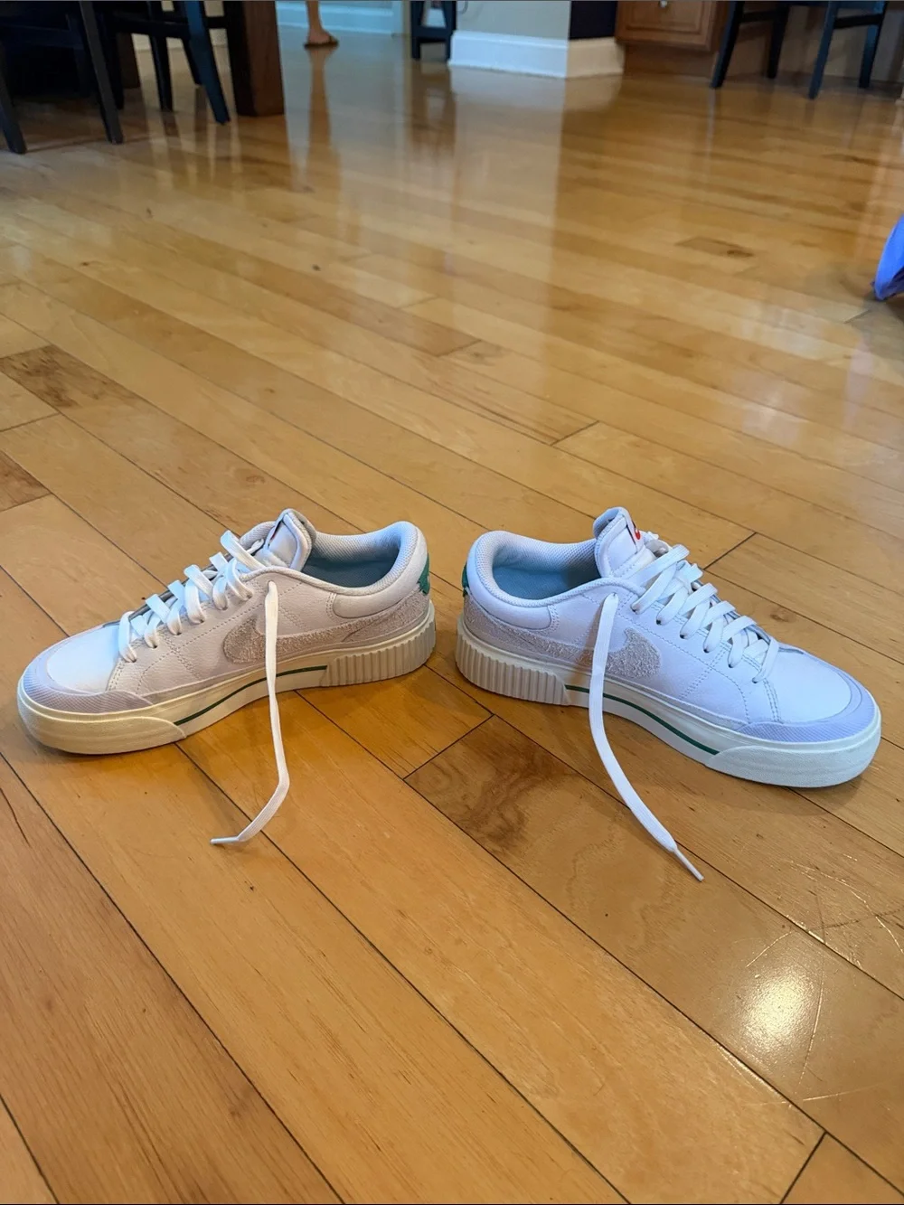 Nike Wmns Court Legacy Lift 'White Stadium Green' Size 8